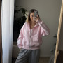 *Zip hoodie z tkaniny pikowanej (kapitone)  “Różowy”