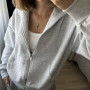 *Zip hoodie  z tkaniny pikowanej (kapitone)  “Szary melanż”
