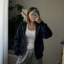 *Zip hoodie  z dzianiny pikowanej (kapitone)   “Granatowy”