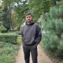 *Męski dres z hoodie przez głowę i spodniami joggery “Grafit”