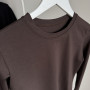 *Dopasowany longsleeve  „Czekoladowy”